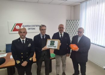 La solidarietà della Sangritana Spa, donati due defibrillatori alla Lega Navale