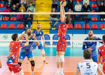 Pallavolo: la Sieco si ferma a Palmi, prima gara senza punti per Ortona