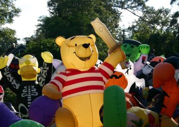 Il grande successo dei costumi gonfiabili per Carnevale 2023