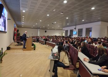 Primo incontro all’Aquila di “Futuro Hub”: educazione all’uso dei media, sexting e cyberbullismo tra i temi trattati