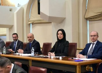 Consiglio regionale straordinario, M5s: “Il Centrodestra segue gli ordini di Fdi”