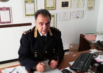 Il Vice Questore Pietro Primi va in pensione, il saluto e l’abbraccio dei colleghi