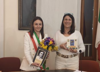 Premio “Una giuliese come esempio” a Mariangela Fuina e a Noemi Pica: la cerimonia di consegna