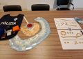 Oro nascosto nella bustina degli M&M’S e migliaia di euro, sequestro sulla A25
