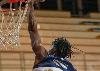 Il Roseto Basket 20.20 soffre ma espugna il Mosciano: 12esima vittoria consecutiva