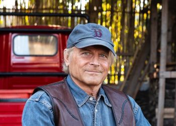 Terence Hill: a 83 anni girerà “Continuavano a chiamarlo trinità 2” a Campo Imperatore