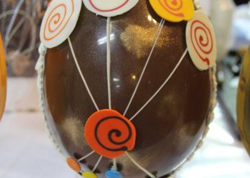 L’ uovo di Pasqua al cioccolato – un’ invenzione italiana