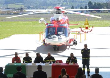 Arriva il nuovo elicottero del reparto volo vigili del fuoco di Pescara: è il Leonardo Aw 139 “Drago 155”