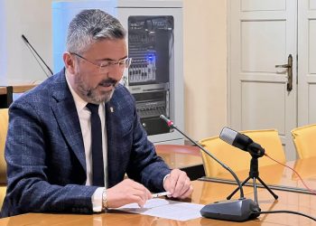 Nasce nuovo gruppo consiliare, il sindaco di Ortona azzera la giunta