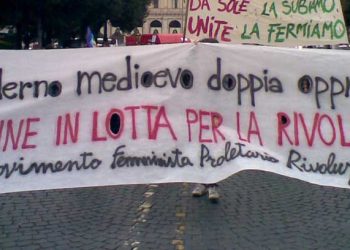 Manifestante femminista invitata a uscire dal convegno con la ministra della famiglia