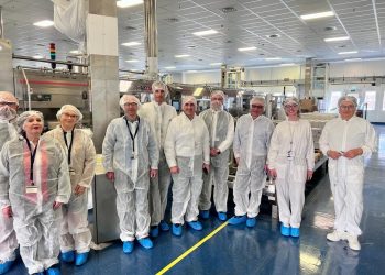 Incontro Istituto d’Aosta e Sanofi, Confindustria: “Scuola e industria per sviluppo e competitività”