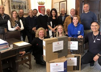 Il Comune di Sulmona regala computer alle associazioni culturali, la consegna questa mattina