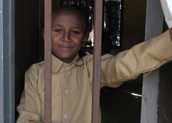 Tutto pronto per il racconto fotografico “Con gli occhi dei figli” di Maroni e Dapporto