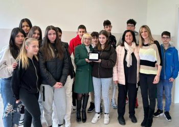 I ragazzi raccontano la pace e i Lions clubs di Roseto degli Abruzzi e Valle del Vomano li premiano