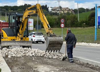 Iniziati i lavori di messa in sicurezza della rotonda a Campo a Mare