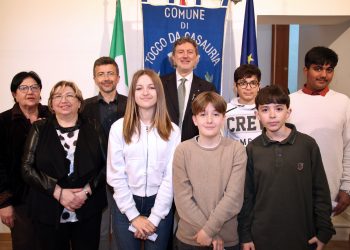 Elezioni del sindaco baby nella scuola di Tocco da Casauria insieme al presidente Marsilio (fotogallery)