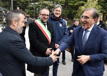 Terremoto L’Aquila, la denuncia dei familiari a La Russa: ci sono morti di serie A e serie B