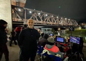 Pescara come Hollywood, sul ponte di ferro si girano scene ambientate a Chicago