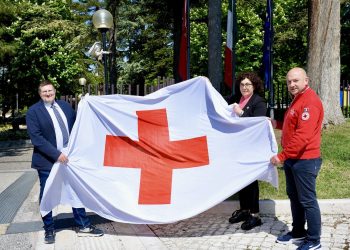 Giornata della Croce Rossa , cerimonia della bandiera al Consiglio regionale