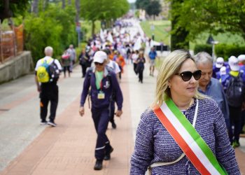 Simona Di Felice ribadisce il no alla guerra della comunità rosetana