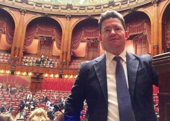 Nuova rete ospedaliera abruzzese: “da oggi certezza degli investimenti, traguardo fondamentale”