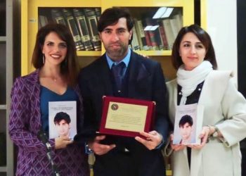Successo per la presentazione del libro dell’attore Mirko Mascioli a Sulmona