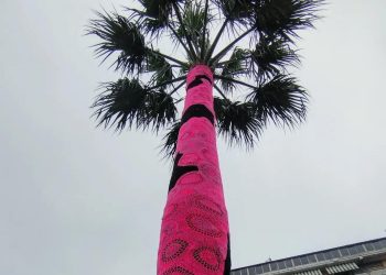 Il Giro d’Italia sta arrivando, prima tappa a Ortona: la città si colora di rosa (foto)