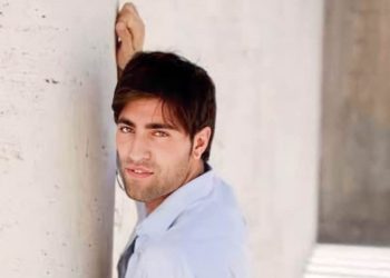 Nella biblioteca comunale di Sulmona la presentazione del libro dell’attore Mirko Mascioli