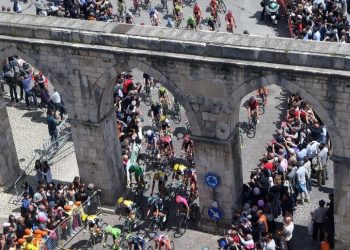 Giro d’Italia, Fedele (M5S): “Nessun contributo della Regione a Sulmona per manutenzione strade”
