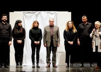 Al teatro Fenaroli arrivano le “Storie che fanno bene alla salute”