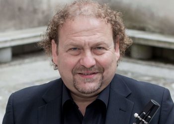 Il clarinetto di Darko Brlek domani con i solisti aquilani all’Auditorium del parco