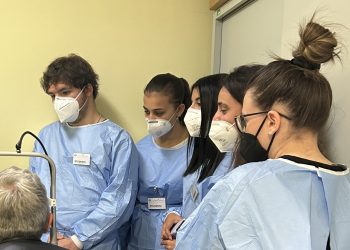 I ragazzi del liceo Curie a scuola in corsia, stage in ospedale per i giovani studenti