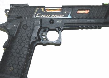 Tentata rapina a mano armata nella sala slot, arrestato pregiudicato 43enne: sequestrata una pistola