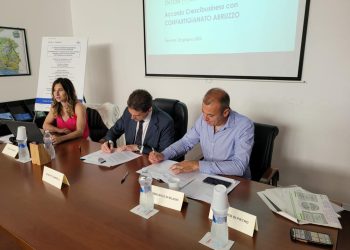 Firmato accordo di collaborazione tra Confartigianato Imprese Abruzzo e Intesa Sanpaolo