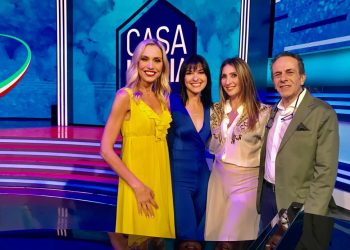 La cantante abruzzese Pamela D’Amico su Rai Italia per uno speciale omaggio a Raffaella Carrà