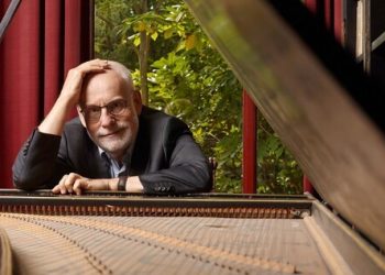 Attesa per il primo concerto con l’organo del 1650 all’oratorio di Sant’Antonio: arriva Ton Koopman