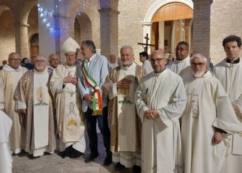 Messa del vescovo Leuzzi al Santuario di Maria Santissima dello Splendore: concluso il mese mariano