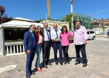 Sisma, il commissario Castelli a Campotosto: “Grazie a monitoraggio costante, ricostruzione è partita”