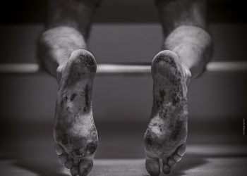 Carne et Ossa: in anteprima mondiale il film dedicato alla corsa degli zingari di Pacentro