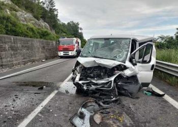 Terribile schianto sulla Fondovalle Trigno, coinvolte tre vetture: morto un ragazzo di 30 anni