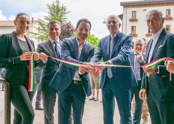 Inaugurata la nuova sede dell’agenzia Bcc a Roccaraso: festa e taglio del nastro
