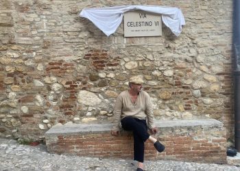 Inaugurata in Abruzzo la prima via dedicata al Celestino VI di Pep Marchegiani