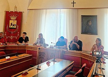 Presentato il Carnevale estivo giuliese 2023, una settimana di grande spettacolo