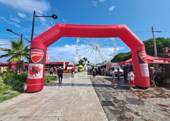 Seconda giornata del raduno Motoclub Ducati a Giulianova, grande partecipazione degli appassionati