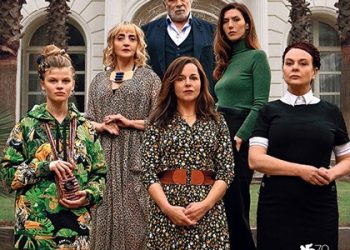 Per Profondo blu in programma stasera Un vizio di famiglia: alle 21 nel piazzale del porto di Giulianova