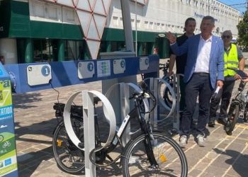 A Pescara 10 nuovi ecomobility point per ricarica e sosta bici