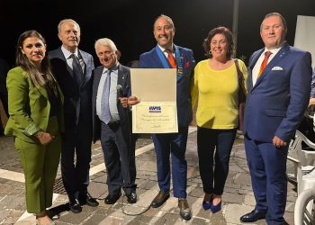 Passaggio del martelletto al Rotary club dei Vestini, il nuovo presidente è Pierpaolo Di Rocco (Video)