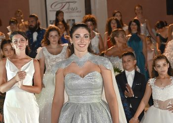 Una serata di moda, spettacoli e musica a Fara Filiorum Petri