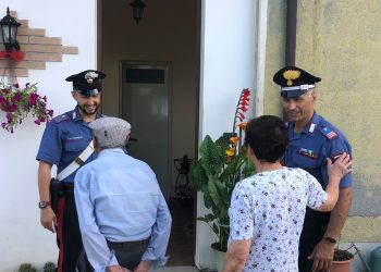 Truffatori scatenati tentano di raggirare 6 anziani in un solo pomeriggio, ma i “nonnini” non ci cascano