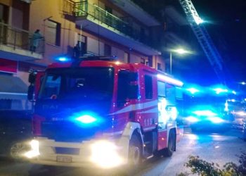 Palazzina in fiamme durante la festa di matrimonio, 19 persone in ospedale